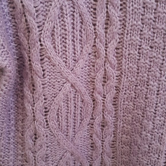 Suzy Shier Cable-Knit Purple Sweater - Picture 2 of 3